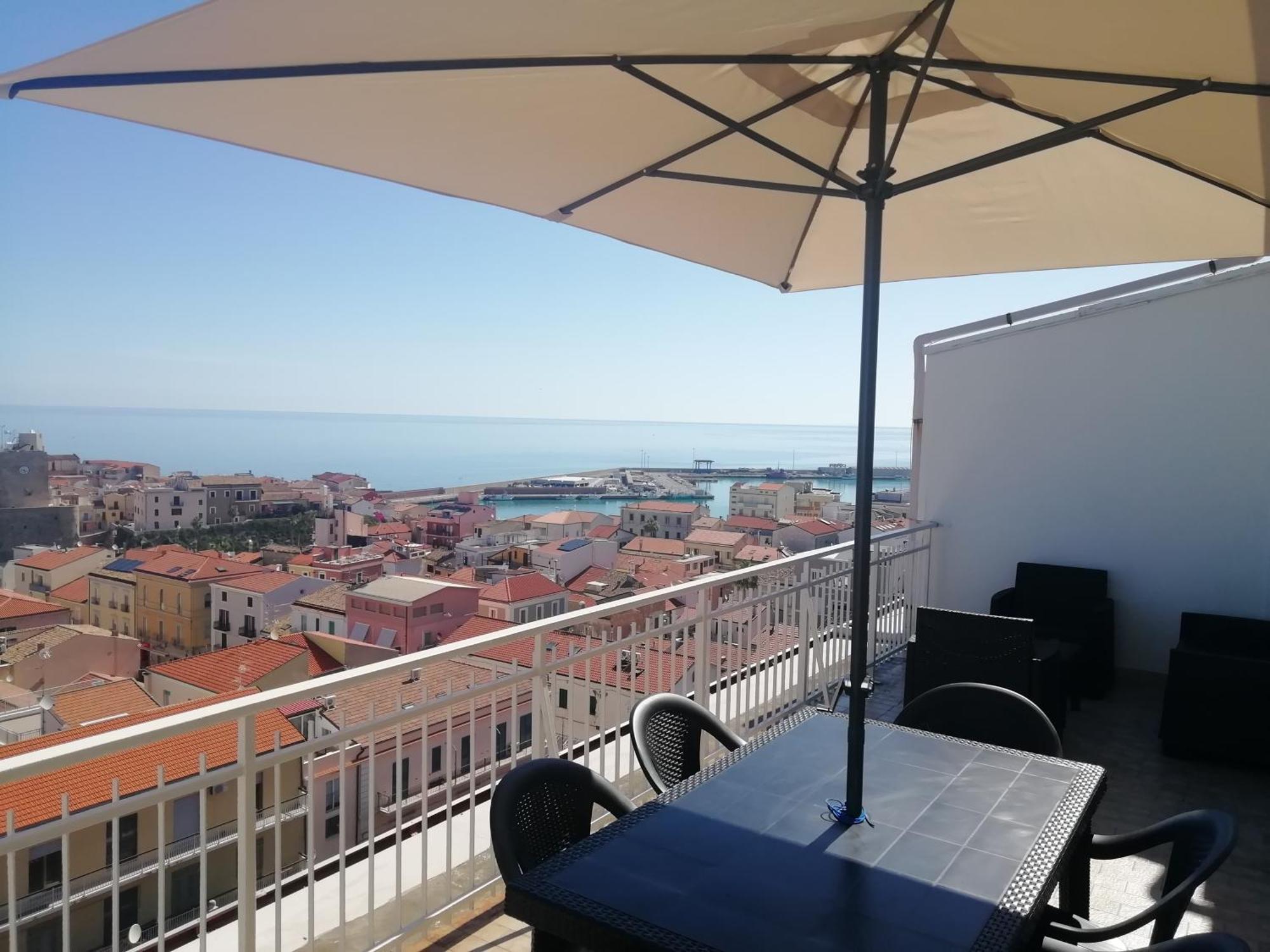 테르몰리 Tra Cielo E Mare Vista Panoramica 아파트 외부 사진